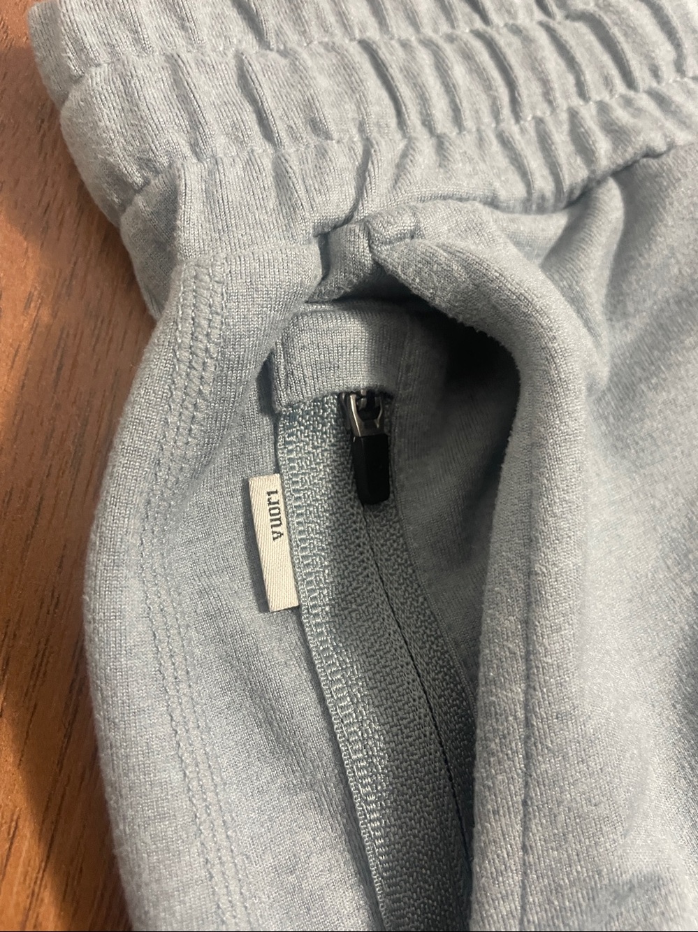 2 Pair Vuori Shorts Size Small - Picture 11 of 14